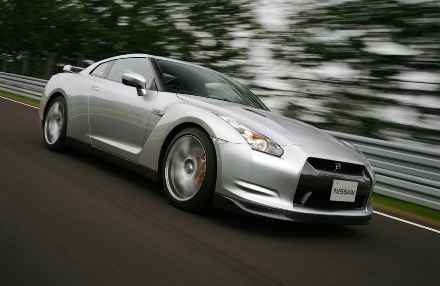  Nissan GT-R 2007 года  (фото 18 из 480)